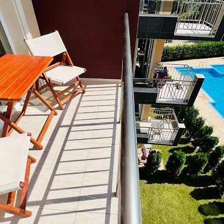 Bratanov Vip Vision * Sunny Beach