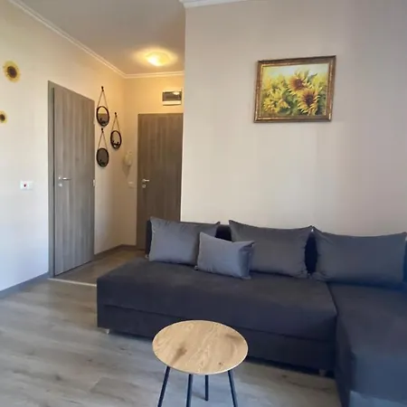Bratanov Vip Vision * Sunny Beach