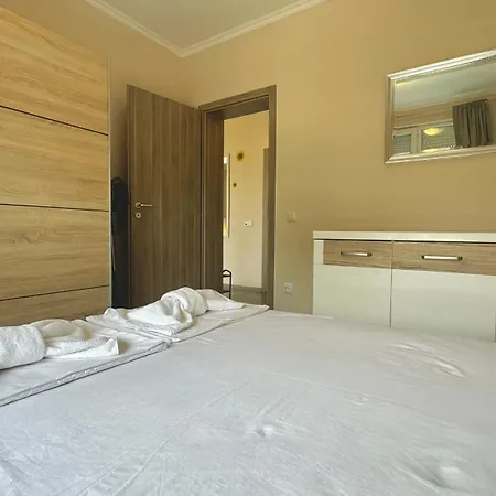 Bratanov Vip Vision Apartment Sunny Beach